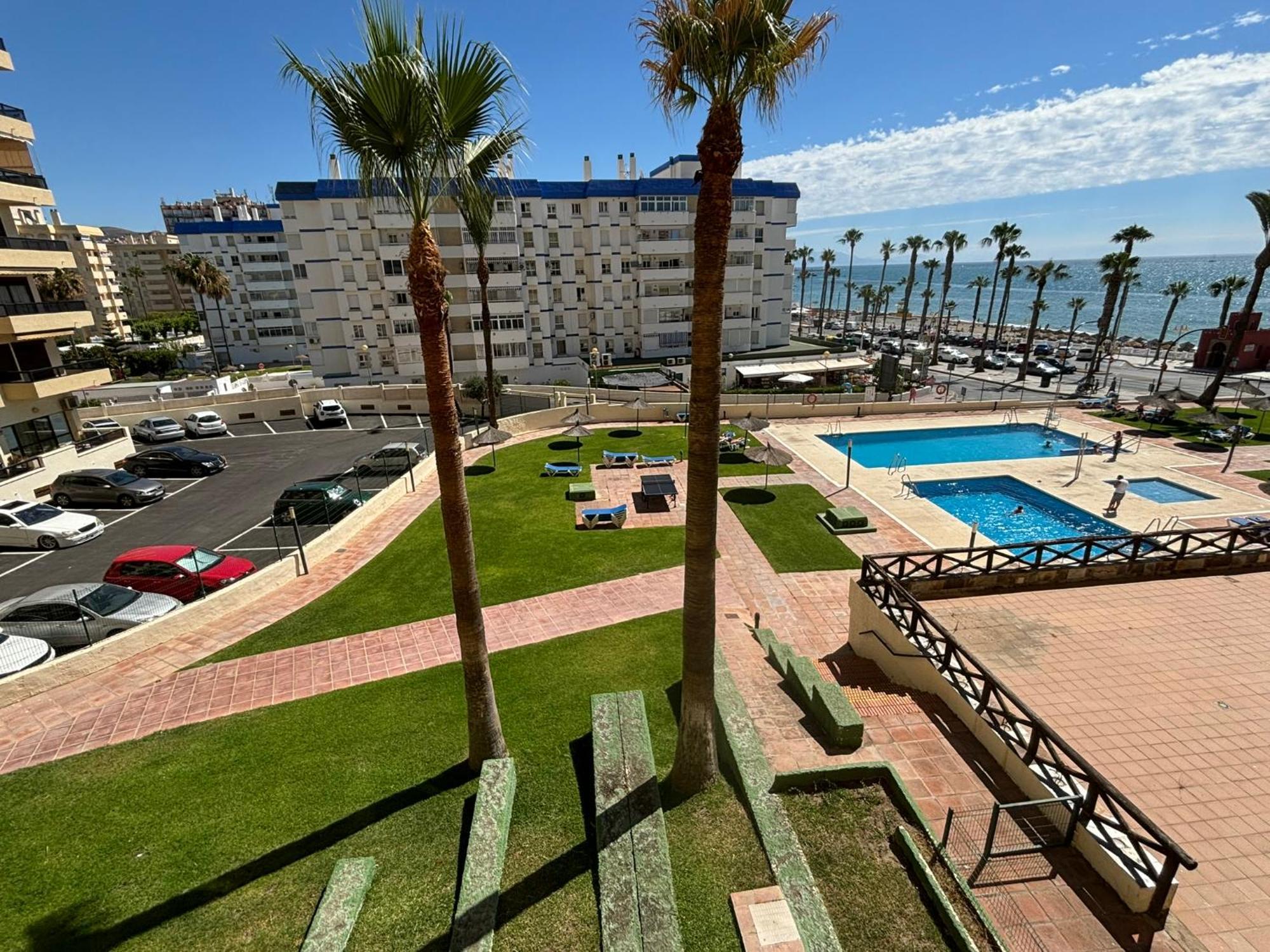 Aloha Playa Vistas Al Mar Apartment Benalmadena Exterior photo