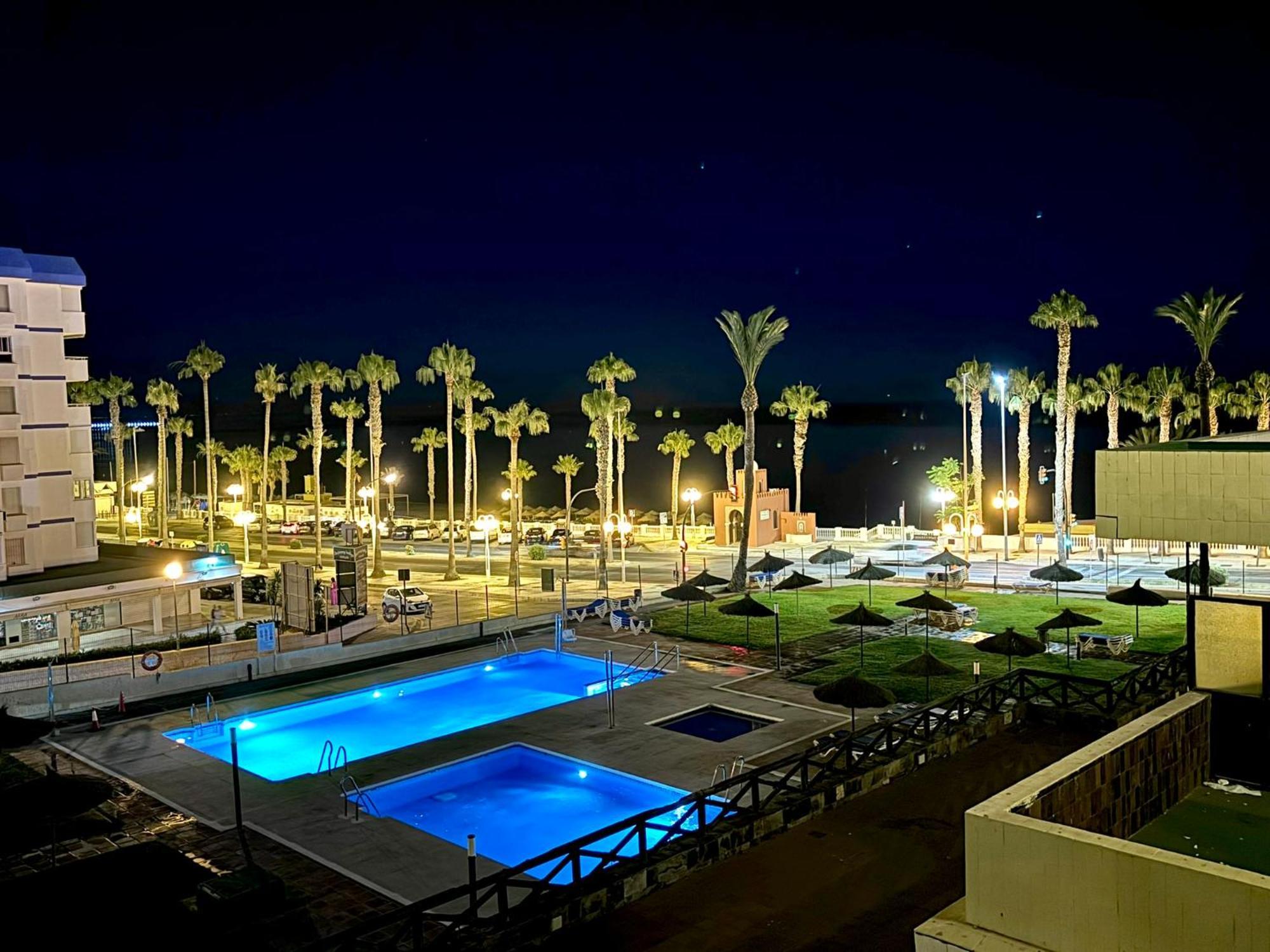 Aloha Playa Vistas Al Mar Apartment Benalmadena Exterior photo