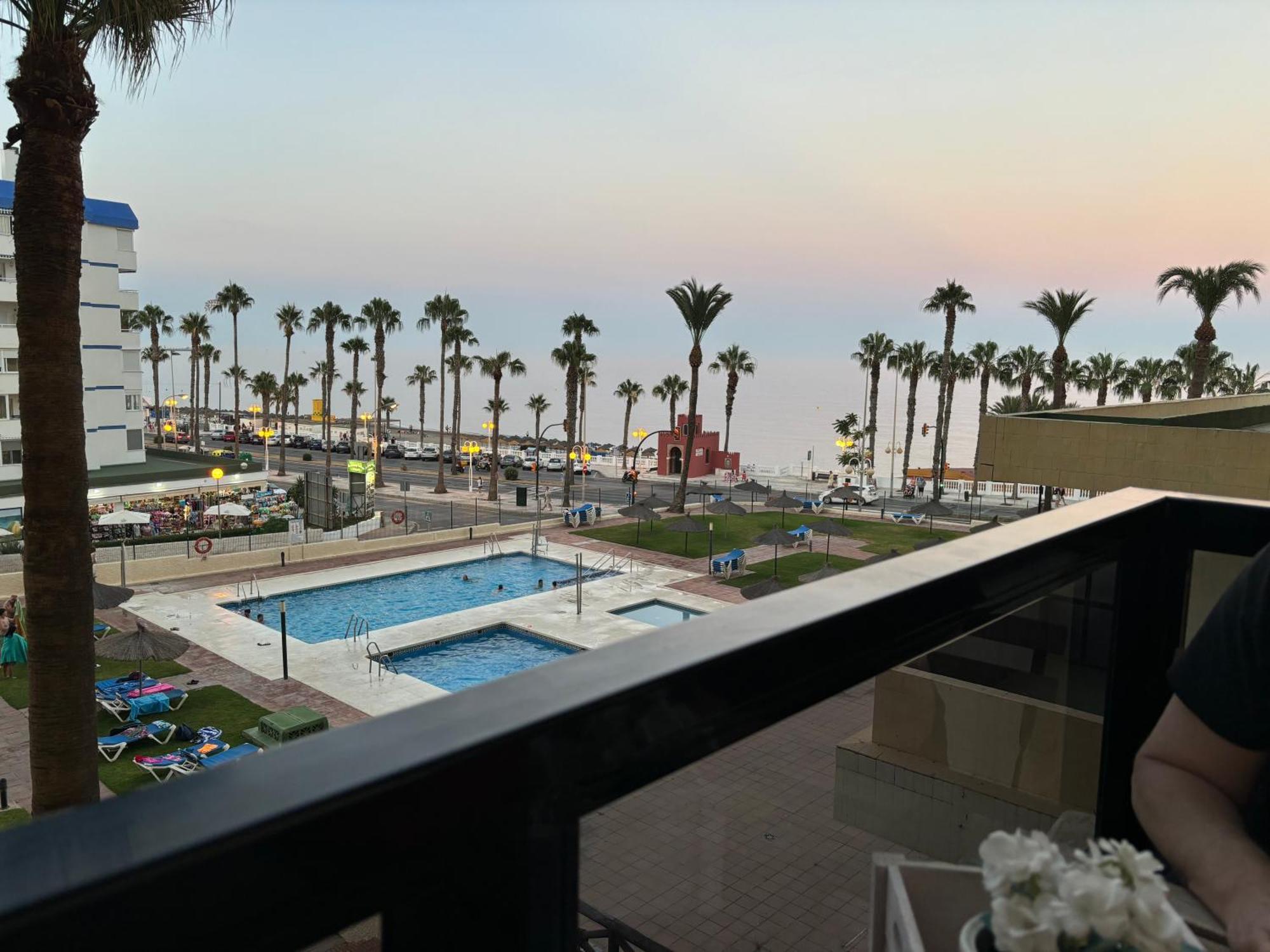 Aloha Playa Vistas Al Mar Apartment Benalmadena Exterior photo